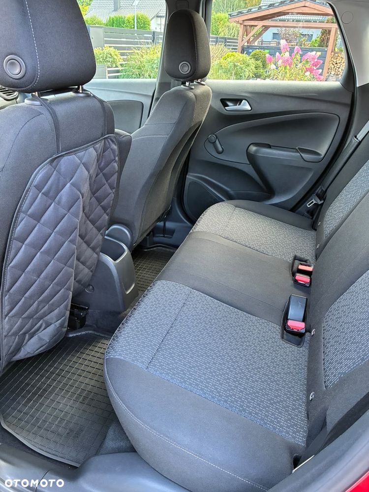Opel Crossland X - 11