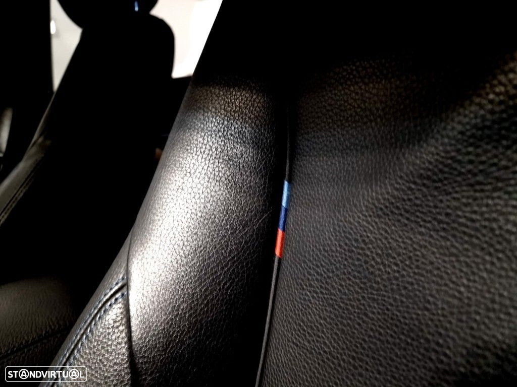 BMW 318 i Touring Pack M Auto - 24