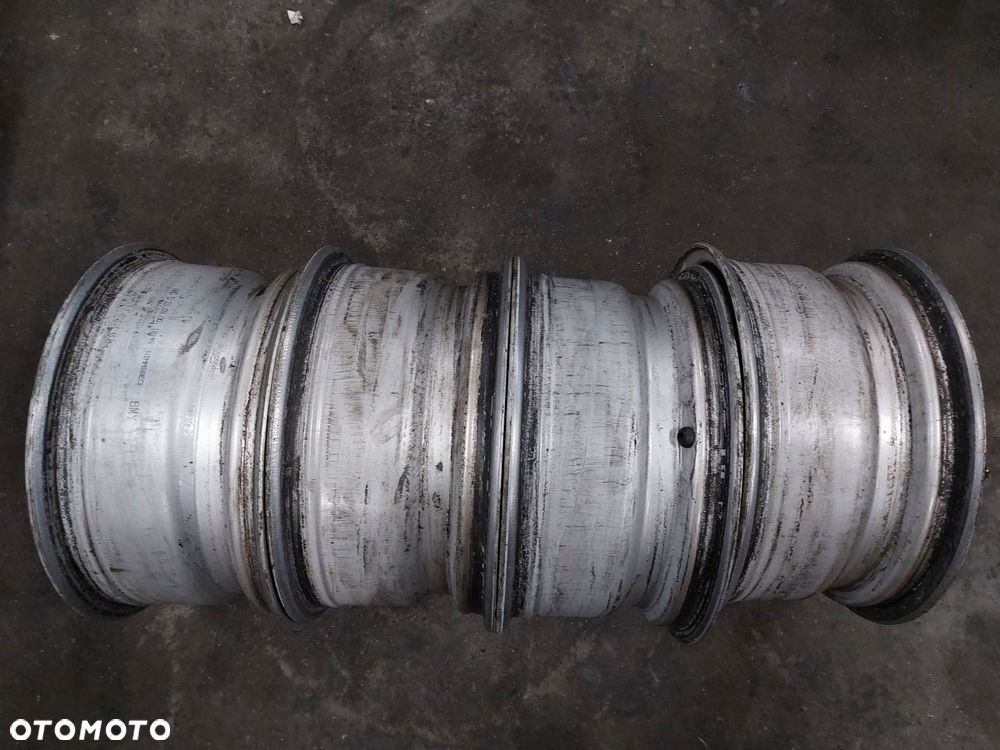 FELGI ALUMINIOWE 4SZT 5x120 7Jx15 ET20 FI74,1  6751763 - 7