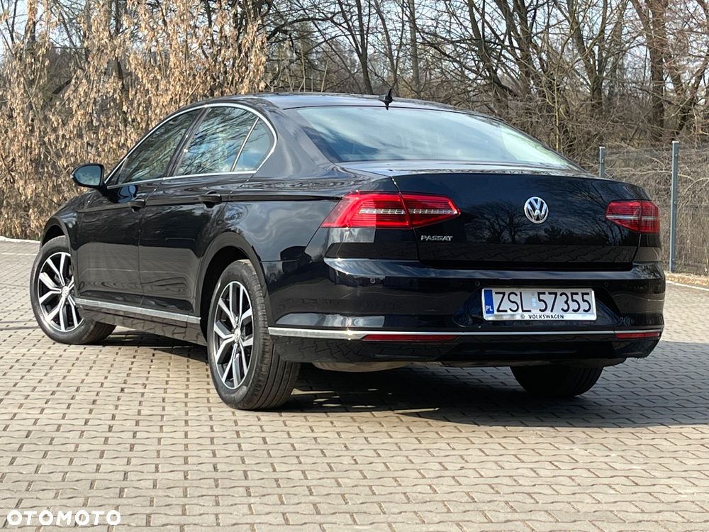 Volkswagen Passat 1.5 TSI EVO Highline DSG - 2