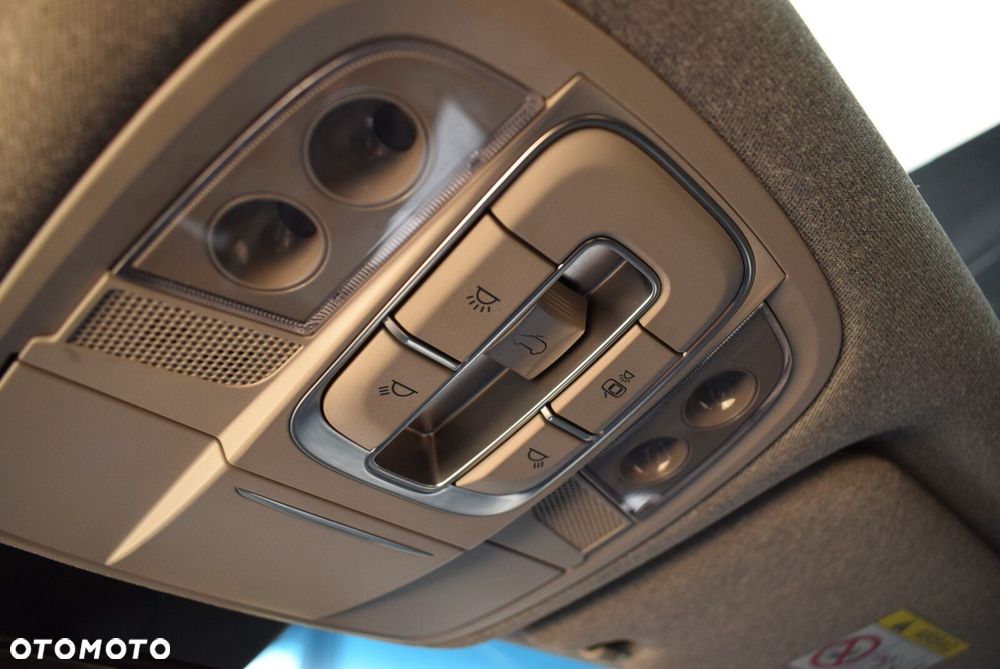 Hyundai Santa Fe - 31