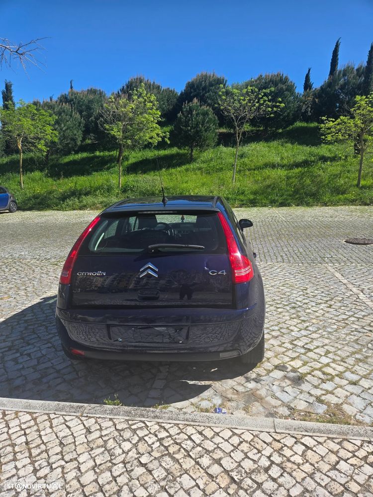Citroën C4 1.4 16V SX - 5