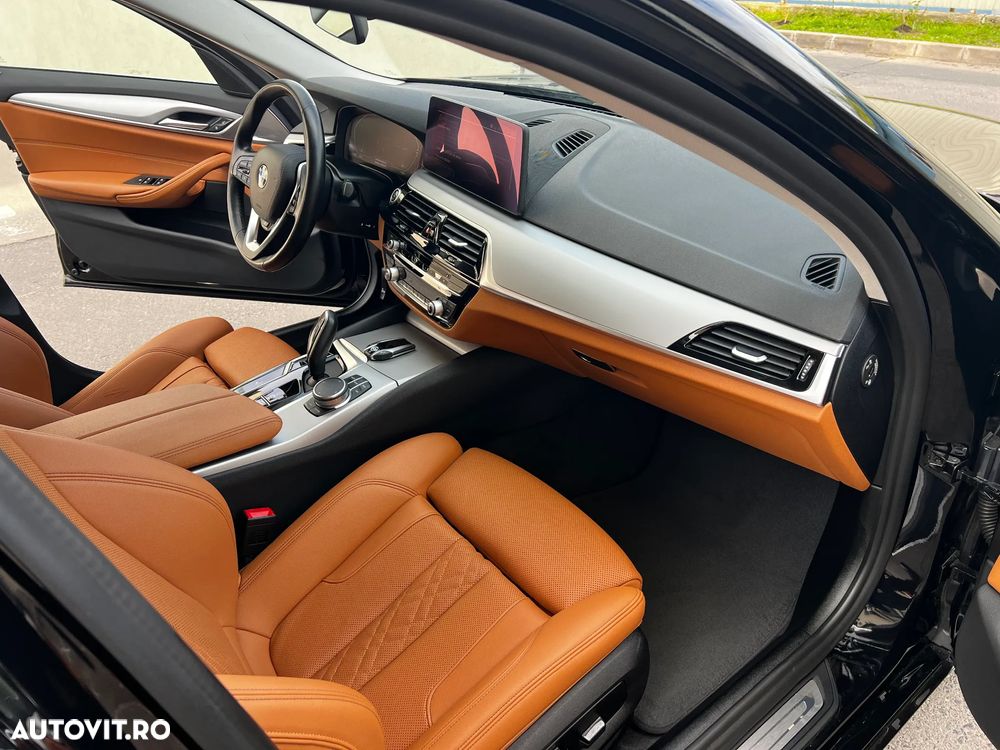 BMW Seria 5 520d AT MHEV - 13