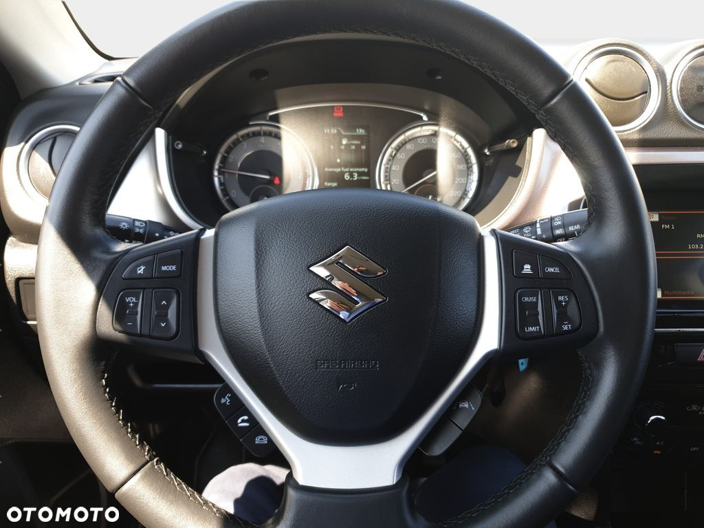 Suzuki Vitara - 14