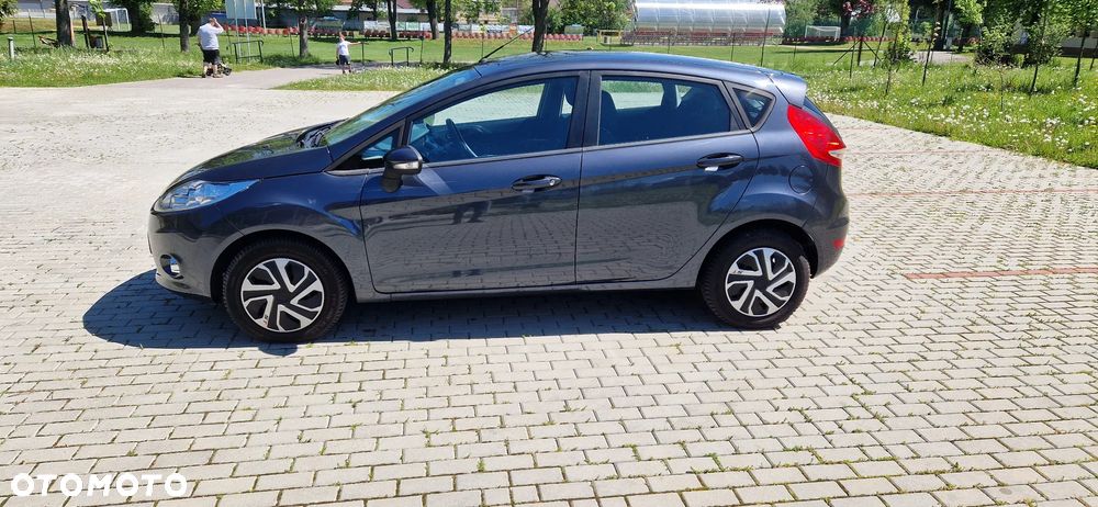 Ford Fiesta 1.25 Champions Edition - 5