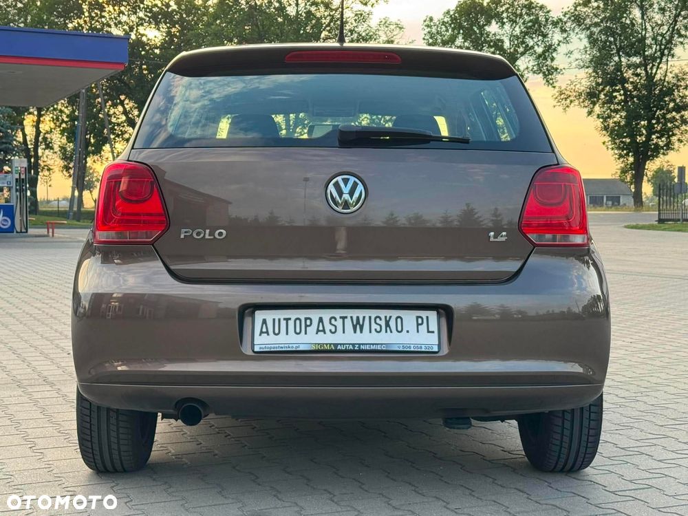 Volkswagen Polo 1.4 16V Comfortline - 12