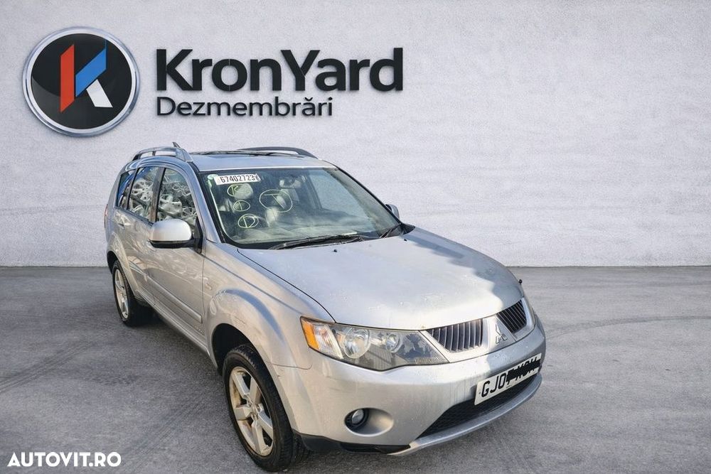 Dezmembrari dezmembrez  Mitsubishi Outlander 2.0 D  2.2 D  2.4 B  2005-2012 - 5
