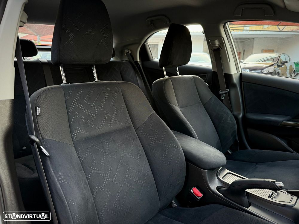 Honda Civic 1.6 i-DTEC Executive - 6