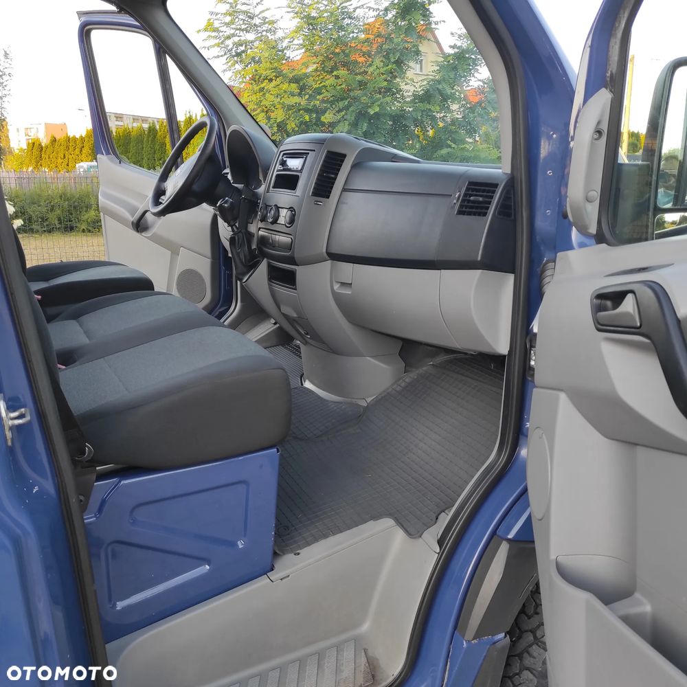 Volkswagen Crafter 4MOTION 4x4 2015/16 Skrzynia/Doka/Kamper 6 osób - 17
