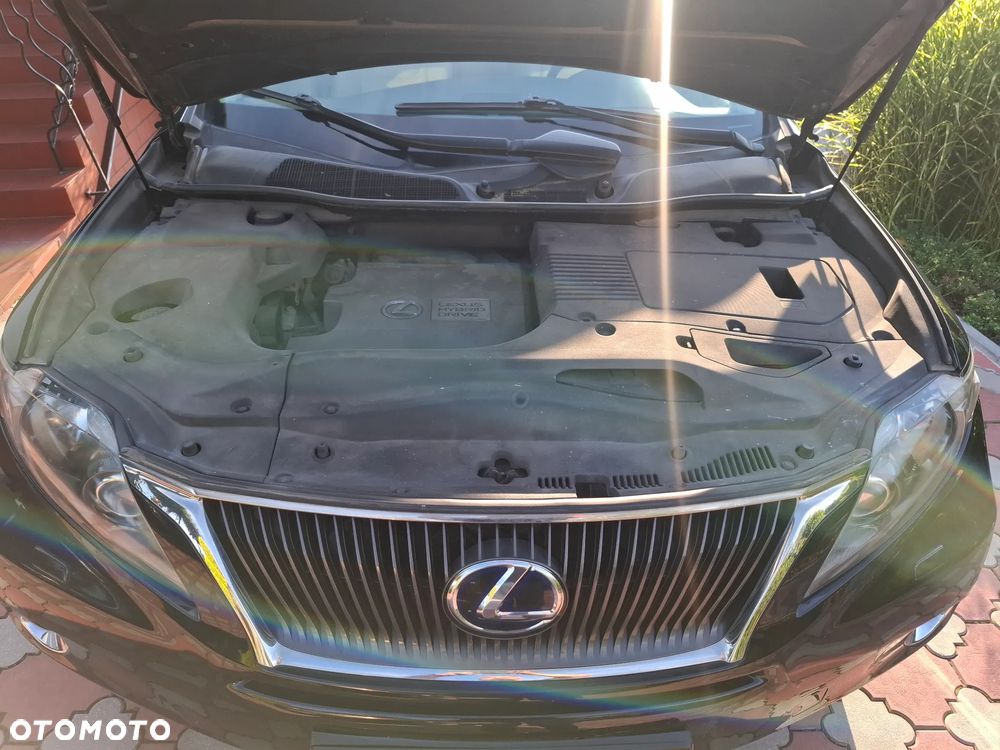 Lexus RX 450h Prestige - 28