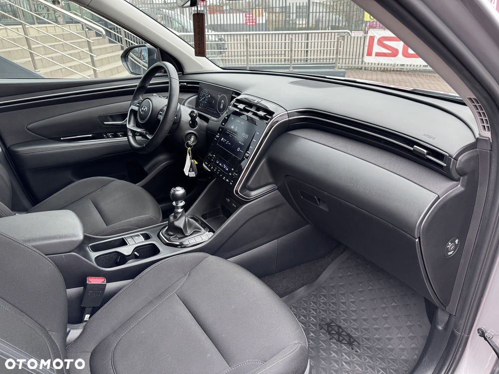 Hyundai Tucson 1.6 T-GDi Smart 2WD - 19