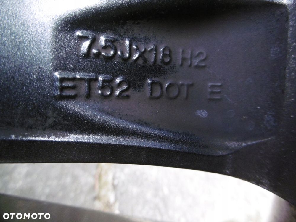 mercedes vito, v-klasa w447 - felga 7.5jx18h2 et52 5x112 - 5