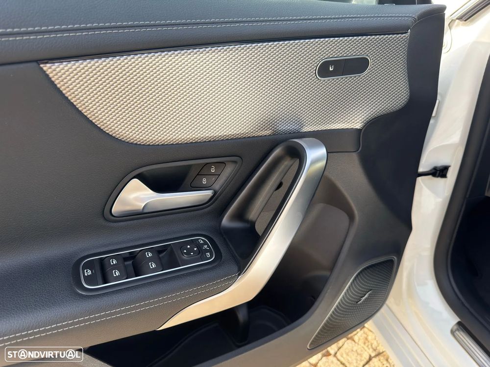 Mercedes-Benz CLA 180 d 7G-DCT Progressive - 20