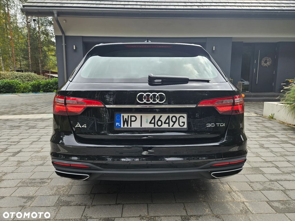 Audi A4 Avant - 15