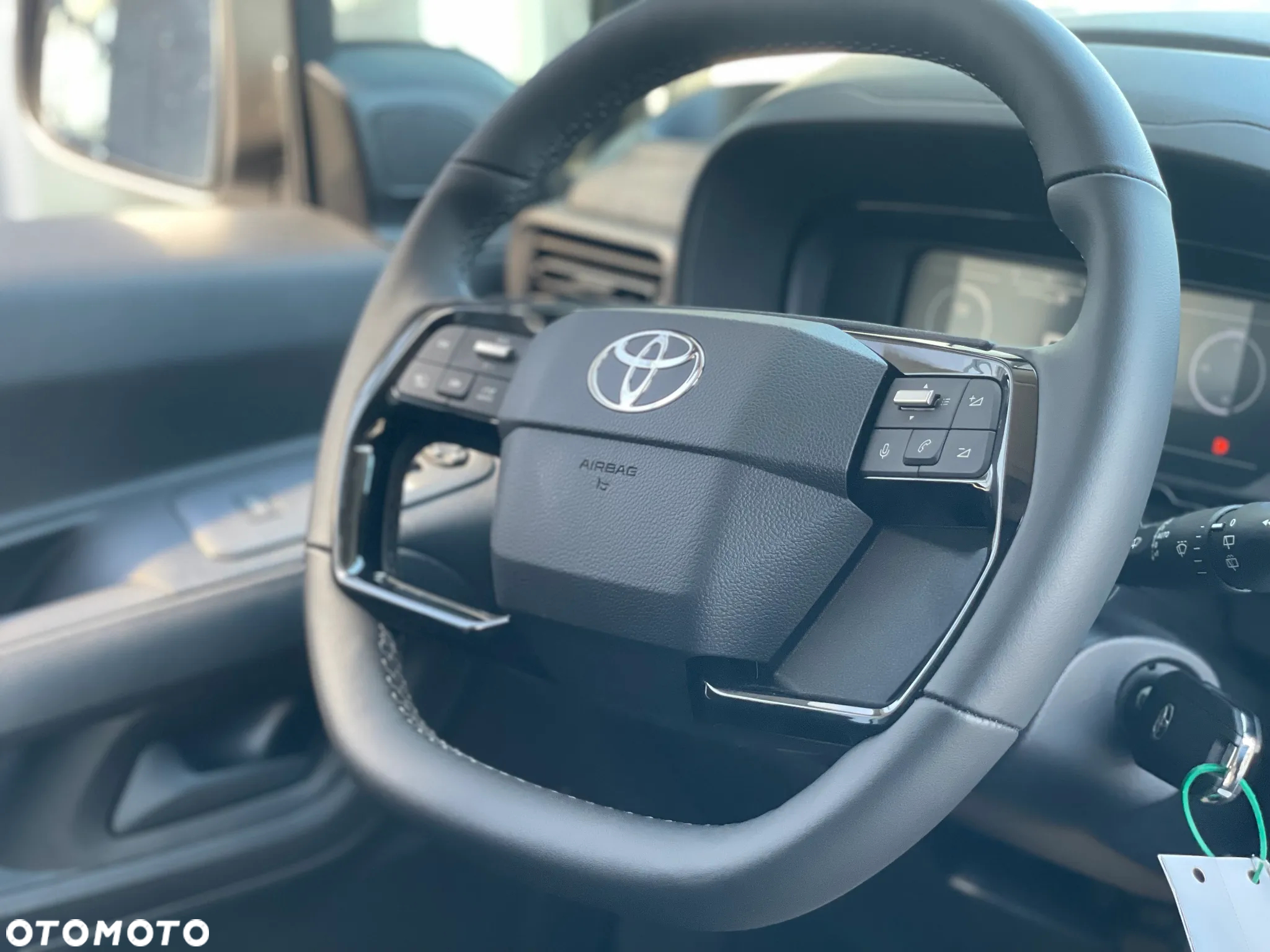 Toyota Proace City - 18