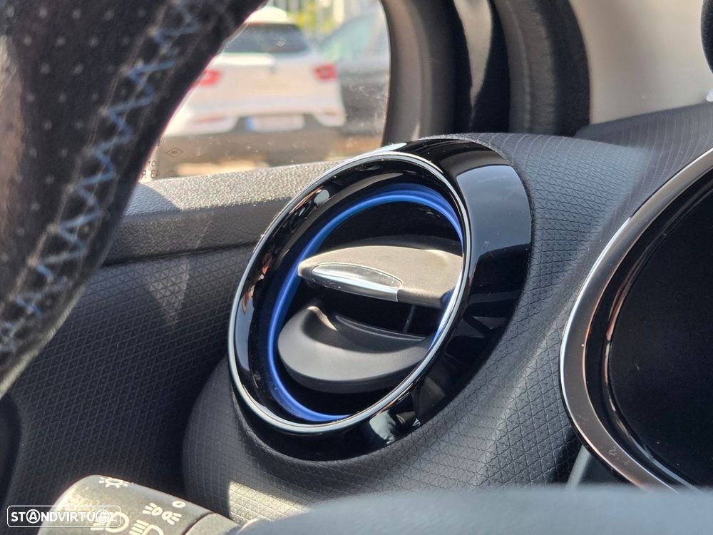 Renault Clio Sport Tourer - 24