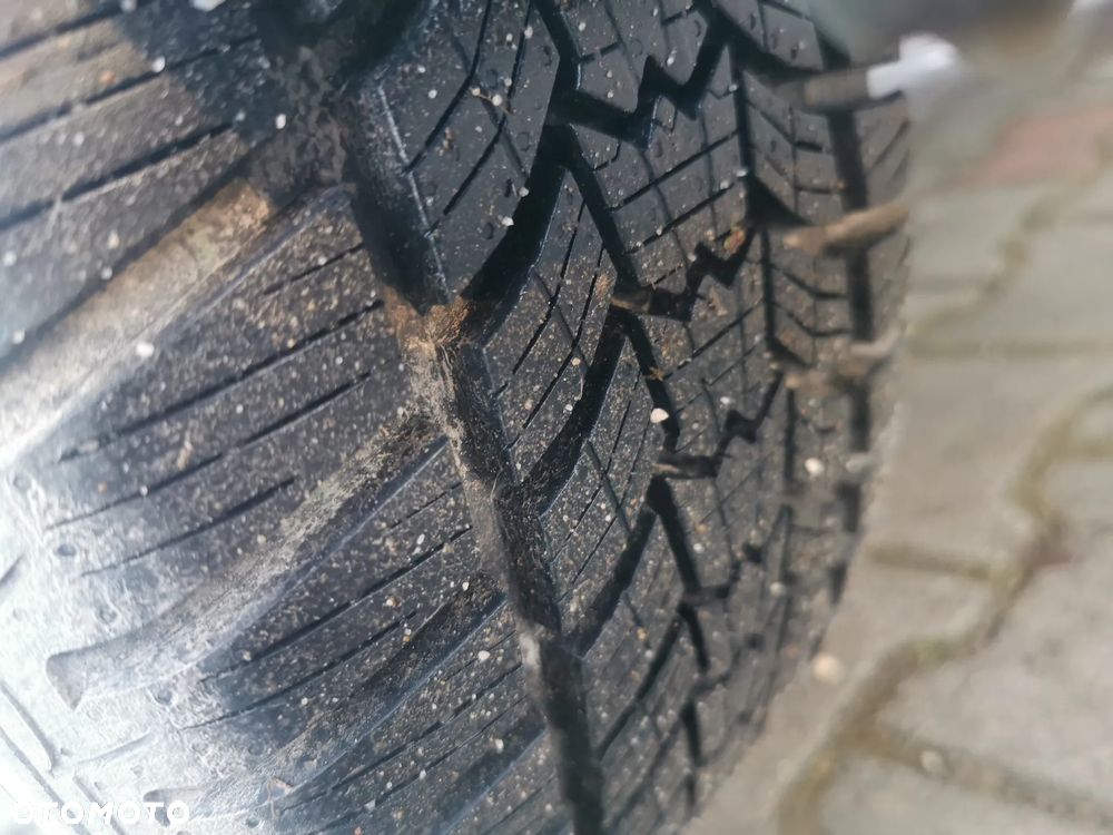 Volkswagen T-Cross - 4