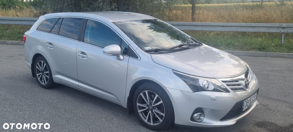 Toyota Avensis, 2013