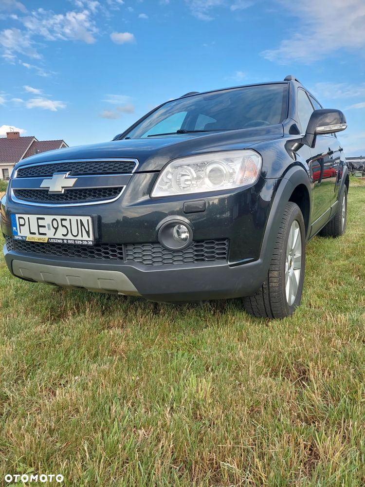 Chevrolet Captiva 2.0 d LT medium - 6