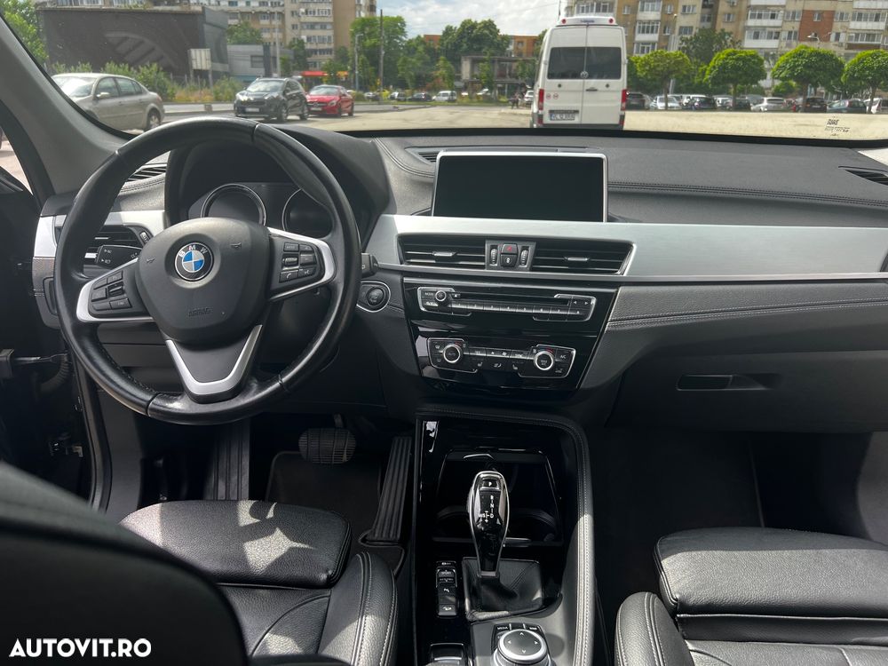 BMW X1 xDrive20i AT - 6