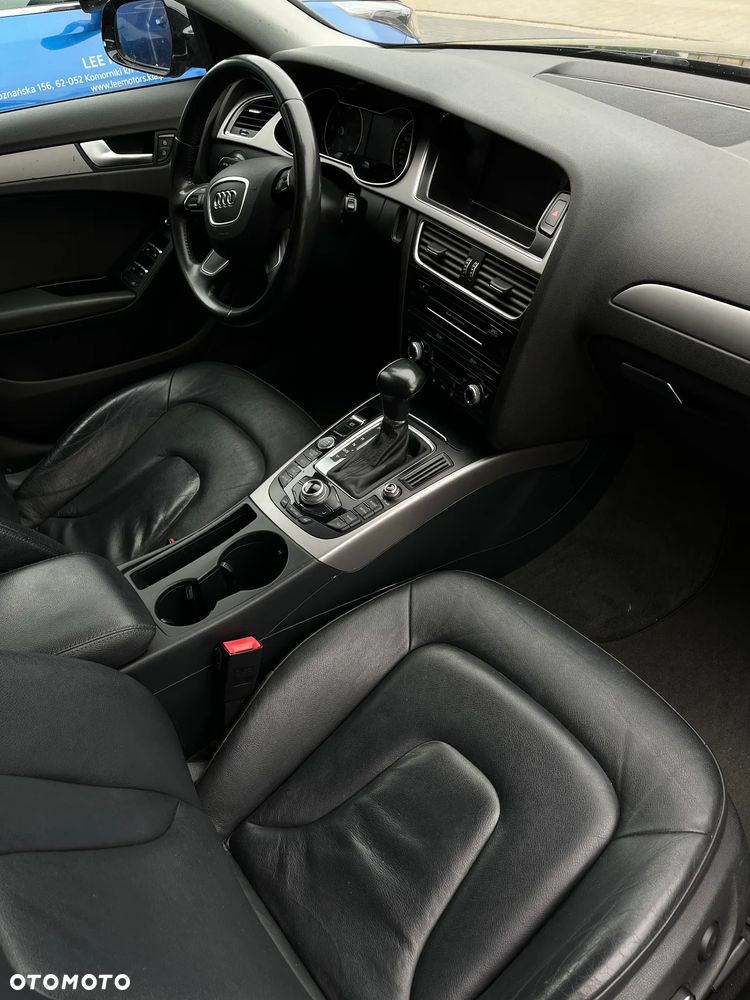 Audi A4 Limousine - 10