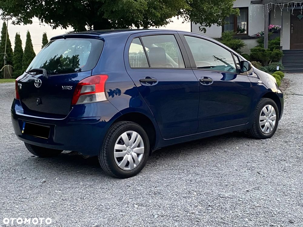 Toyota Yaris - 14