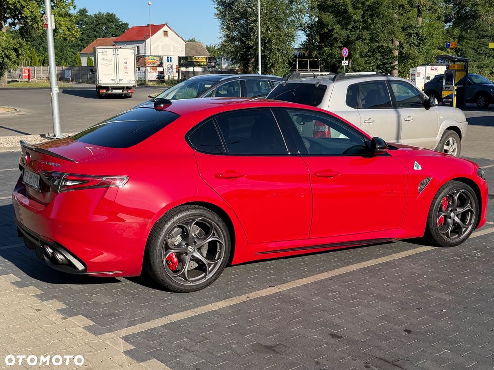 Alfa Romeo Giulia - 1