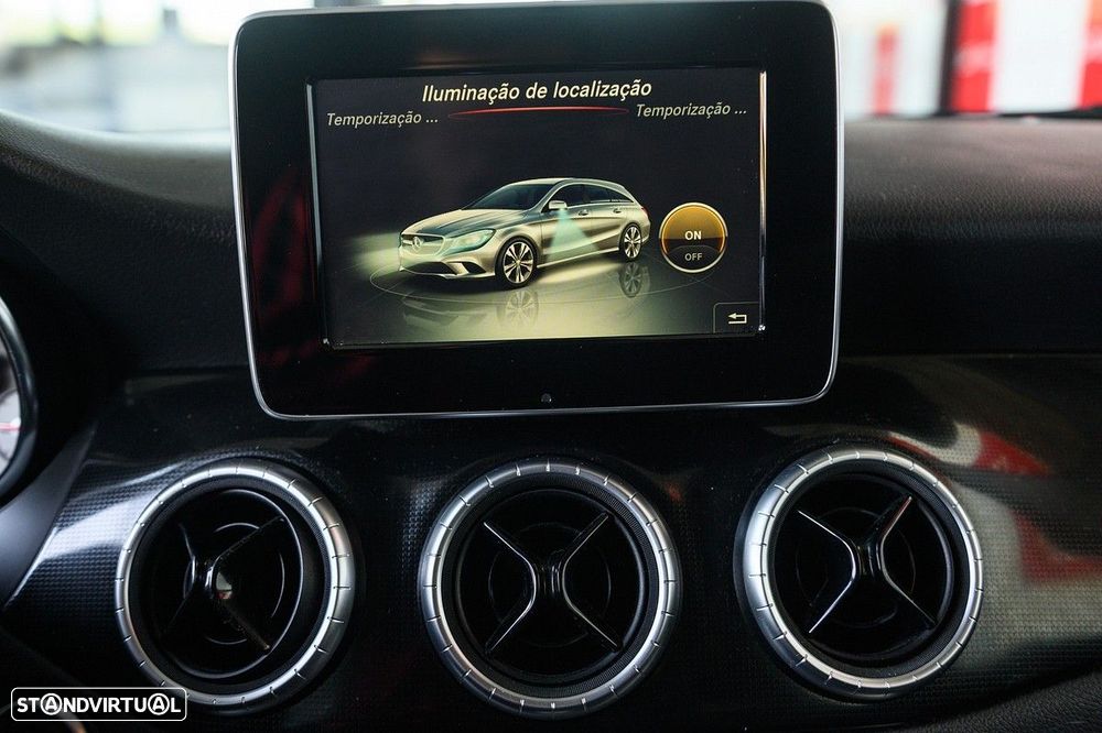 Mercedes-Benz CLA 180 d Shooting Brake Urban - 52