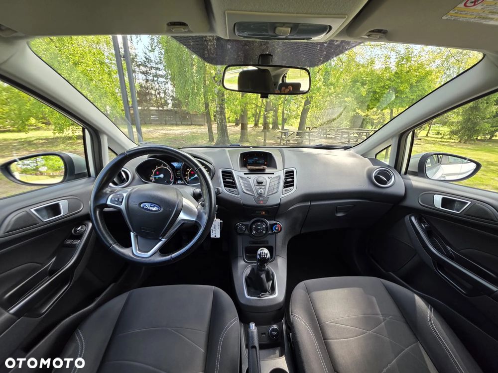Ford Fiesta - 9