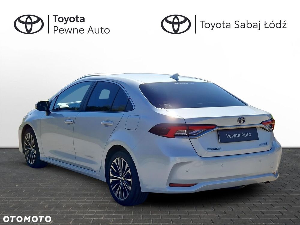 Toyota Corolla - 3