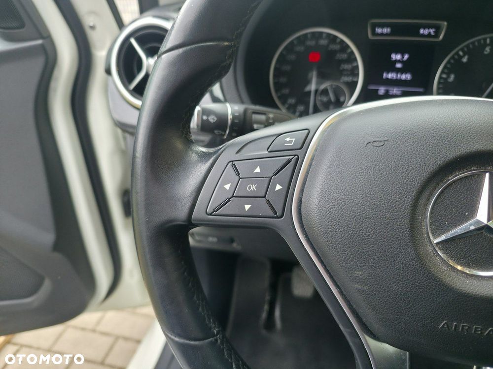 Mercedes-Benz Klasa B - 22