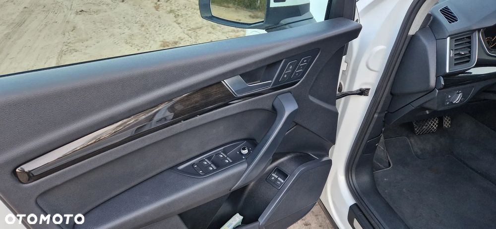 Audi Q5 55 TFSI e Quattro S Line S tronic - 13