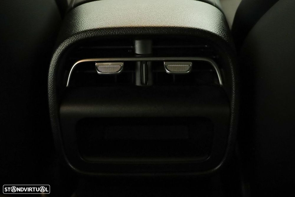 Mercedes-Benz E 300 Standard - 26