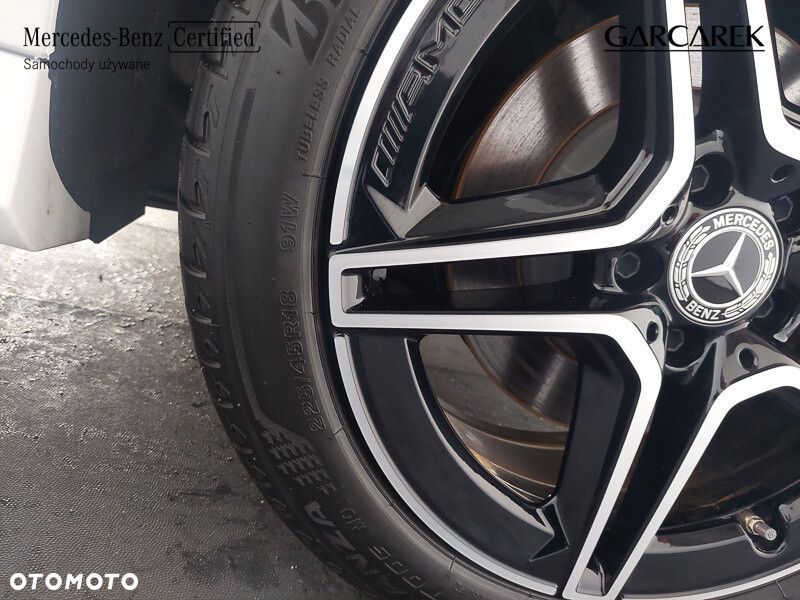 Mercedes-Benz CLA - 12