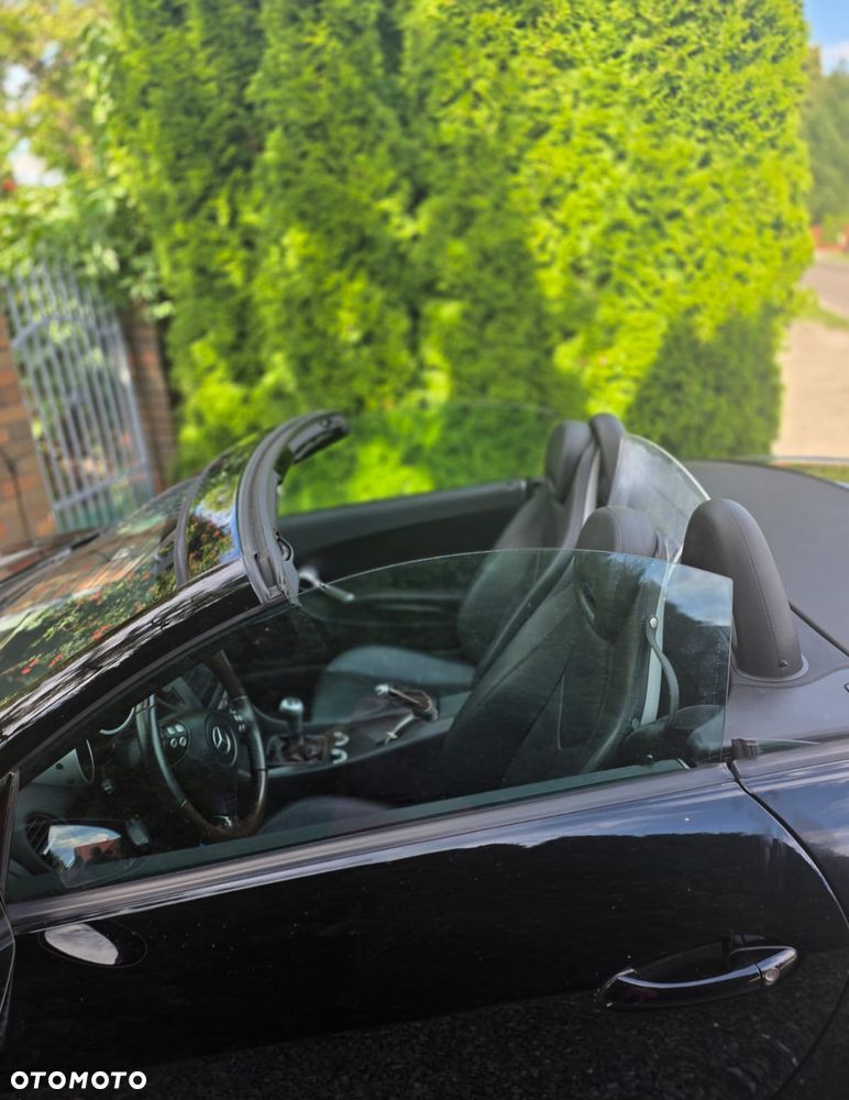 Mercedes-Benz SLK - 17