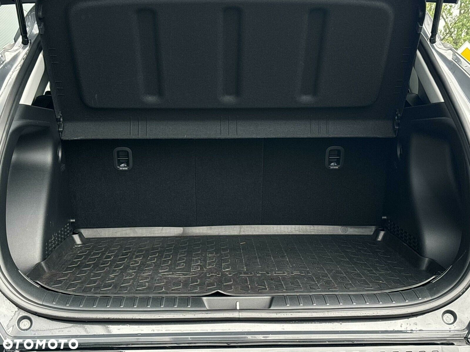 Hyundai Kona Electric 65kWh Executive - 17