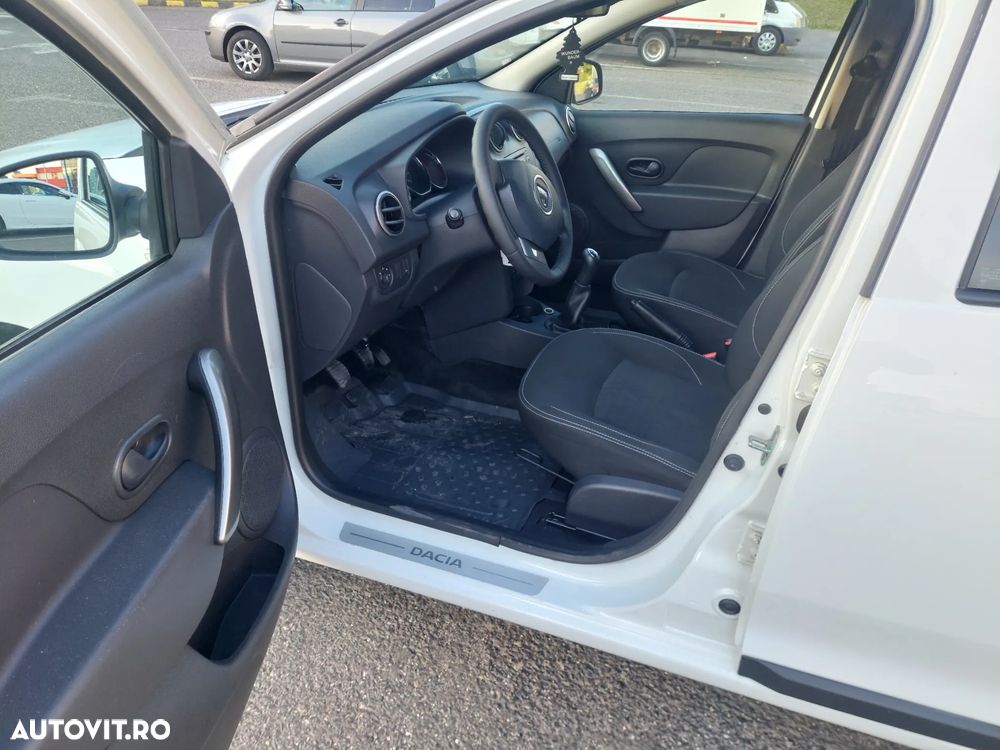 Dacia Logan 1.5 dCi Laureate - 8