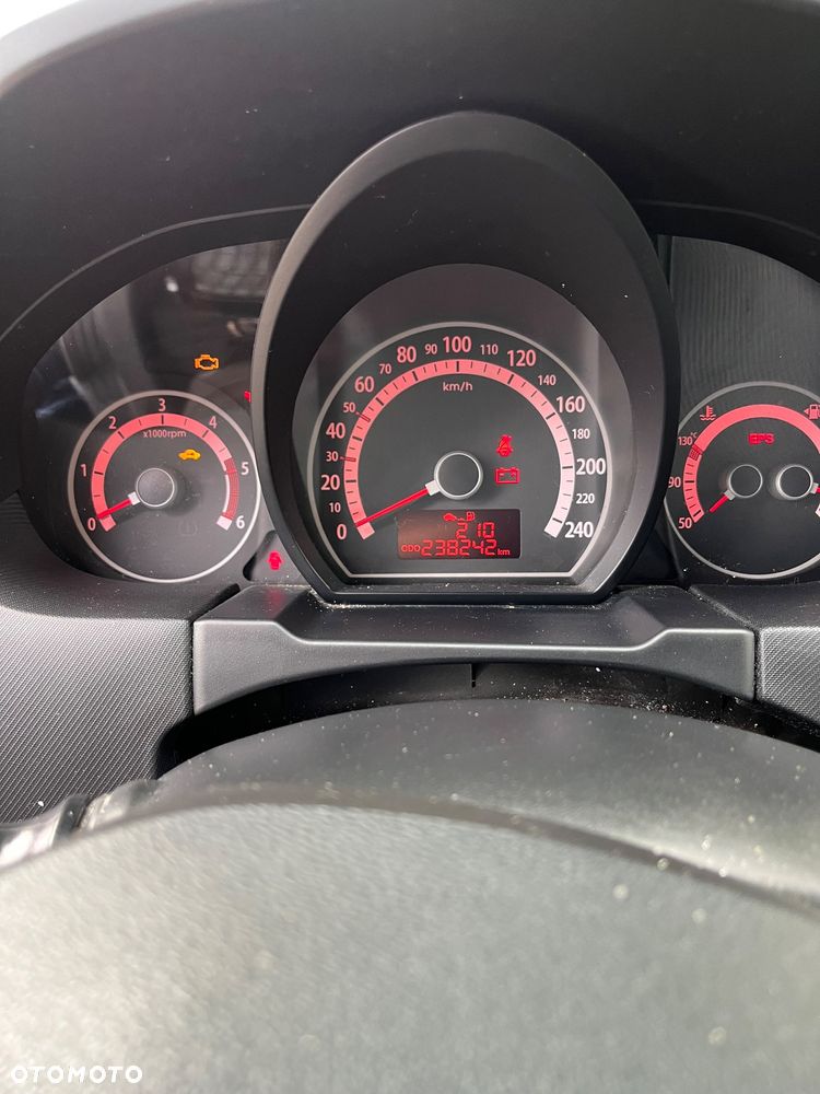 Kia Ceed 1.6 Crdi M - 11