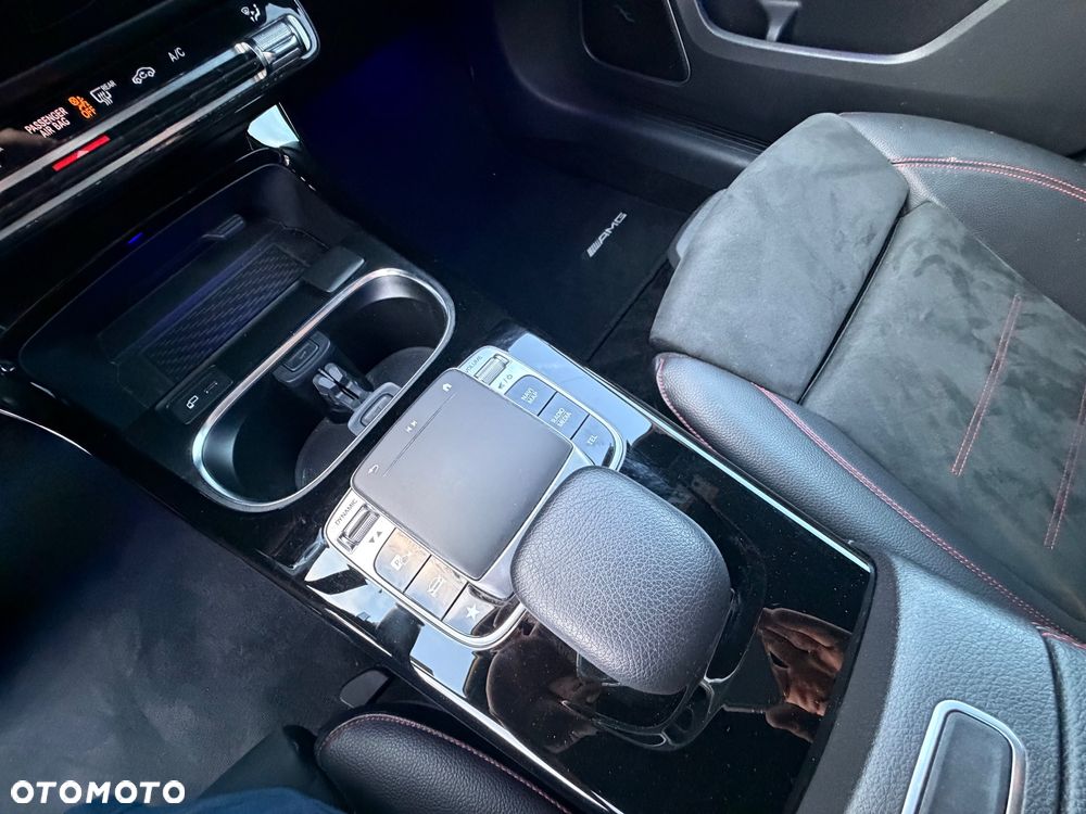 Mercedes-Benz Klasa A 250 4Matic 7G-DCT Advanced AMG Line - 25