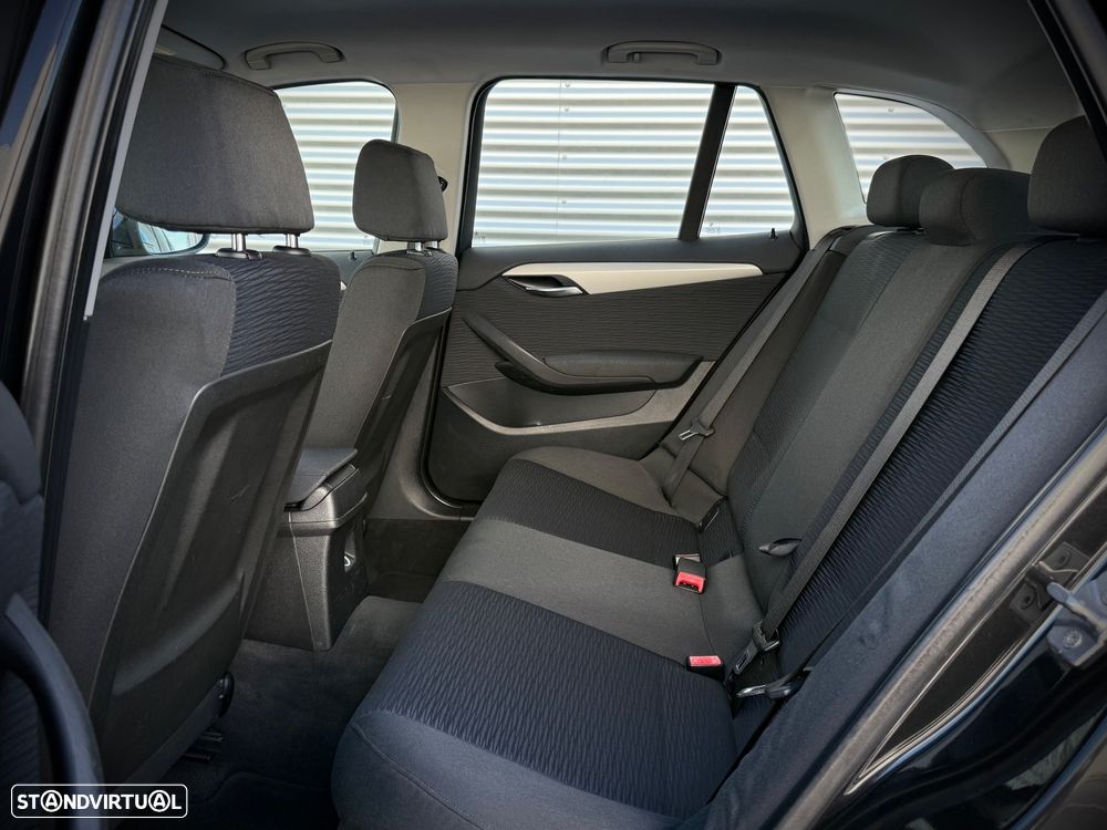 BMW X1 18 d sDrive - 10
