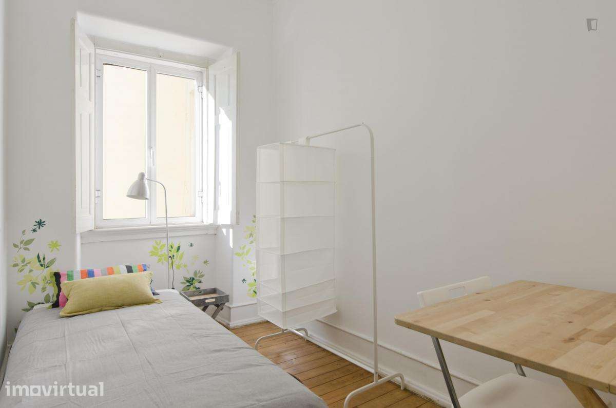 Quarto - localizado em Arroios Lisbon - Grande imagem: 2/18