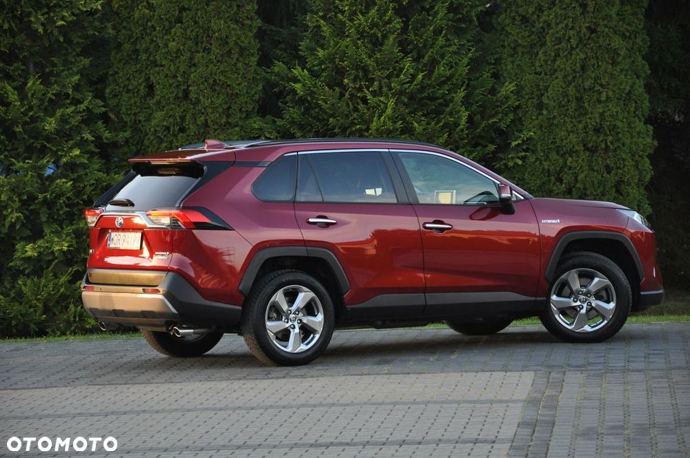 Toyota RAV4 - 16