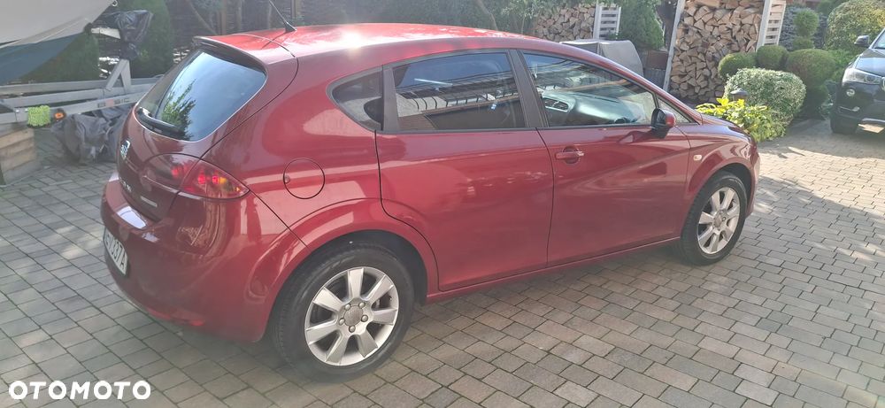 Seat Leon 2008 photo 4