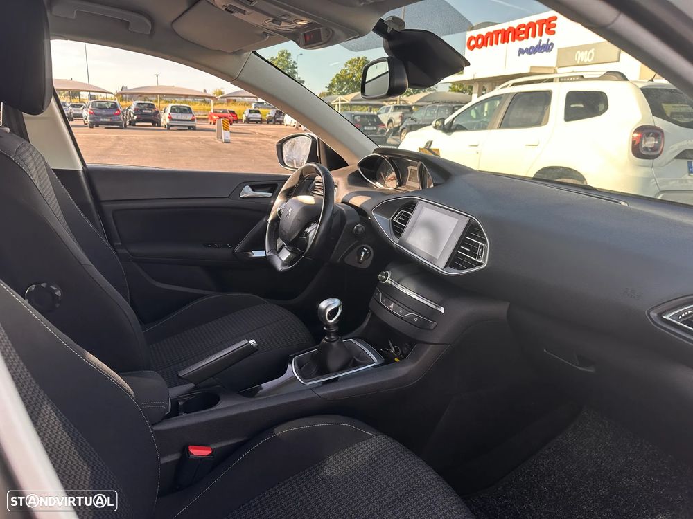 Peugeot 308 SW 1.5 BlueHDi Business Line - 14