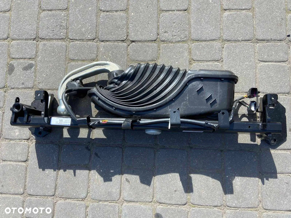 Hak Holowniczy BMW X3 G08 BMW 8738523
