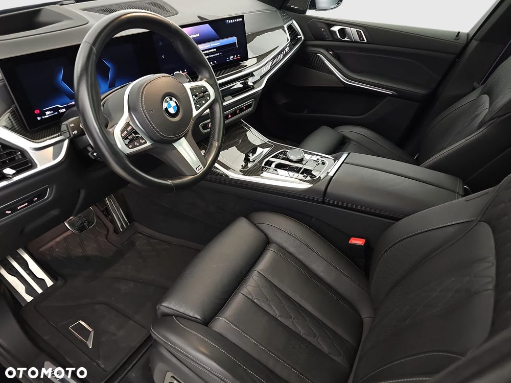 BMW X7 - 10