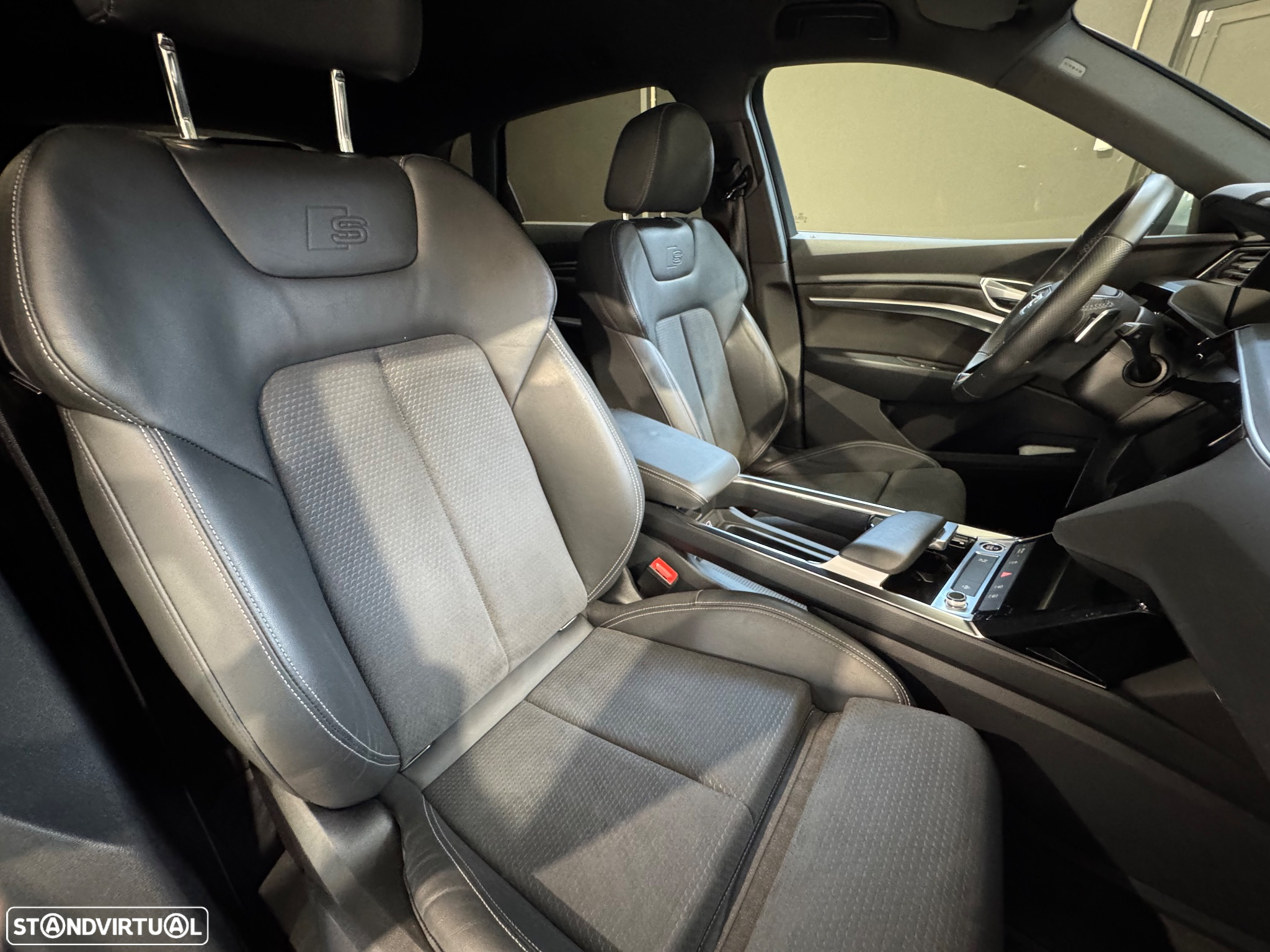 Audi e-tron 55 quattro S line - 18