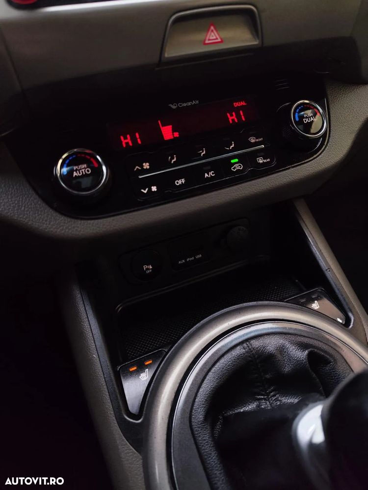 Kia Sportage - 10