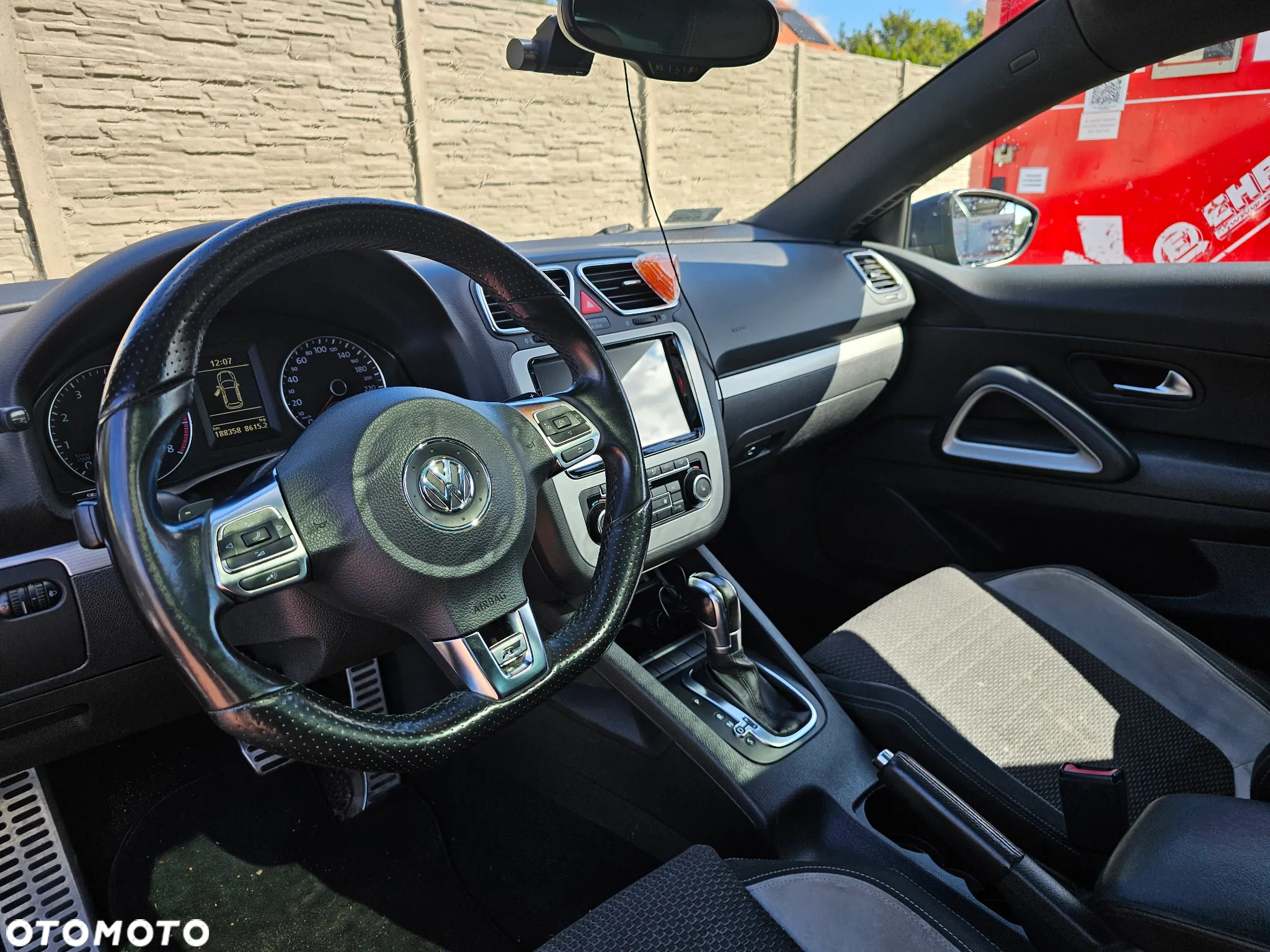 Volkswagen Scirocco 1.4 TSI DSG - 2