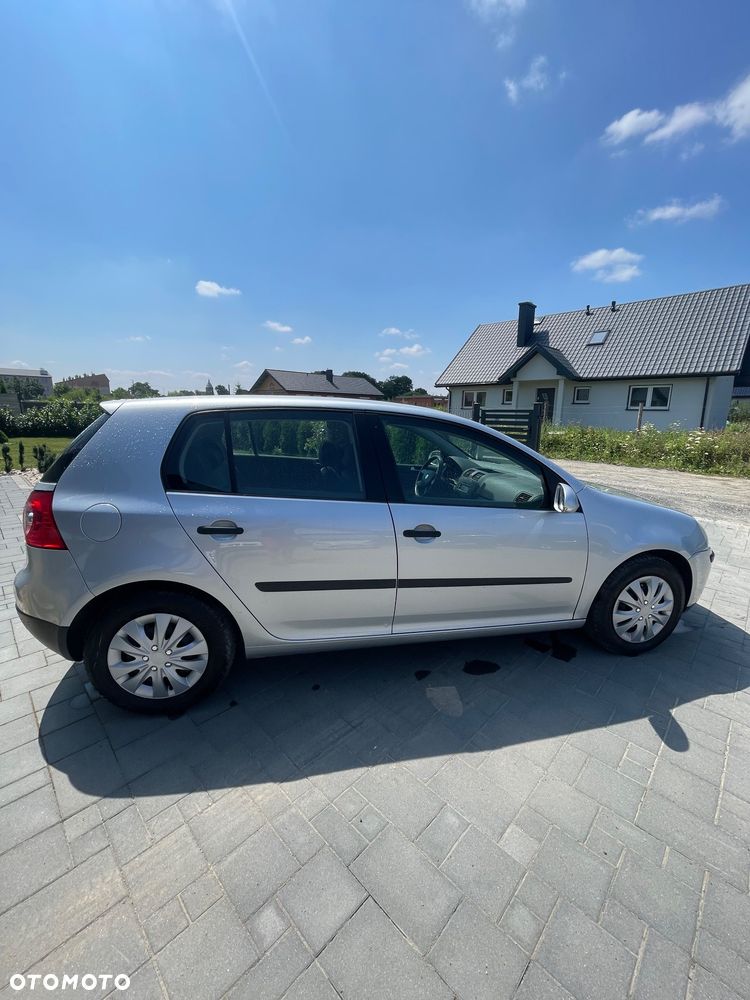 Volkswagen Golf 1.6 Comfortline - 9